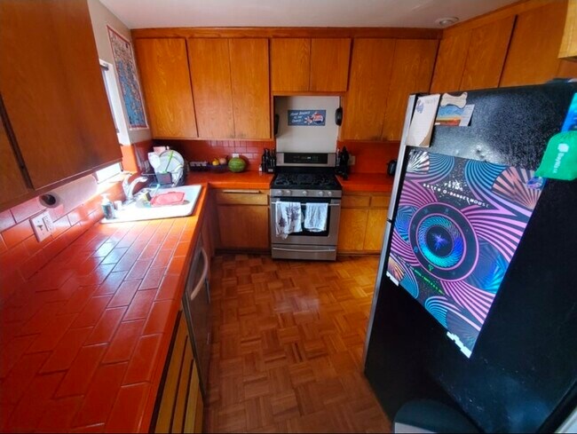 Cocina (planta principal) - 2635 Hollyridge Dr