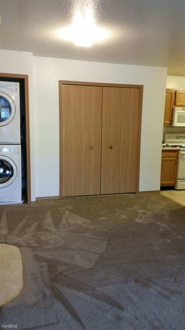 Foto del edificio - 2 br, 1 bath Apartment - Briarwood Apartments