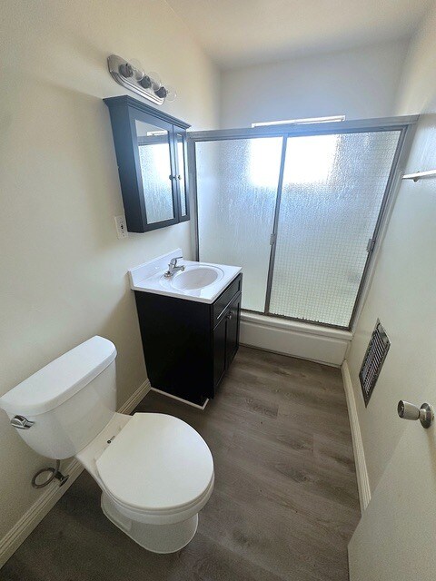 Foto del edificio - 10259 Tujunga Canyon Blvd