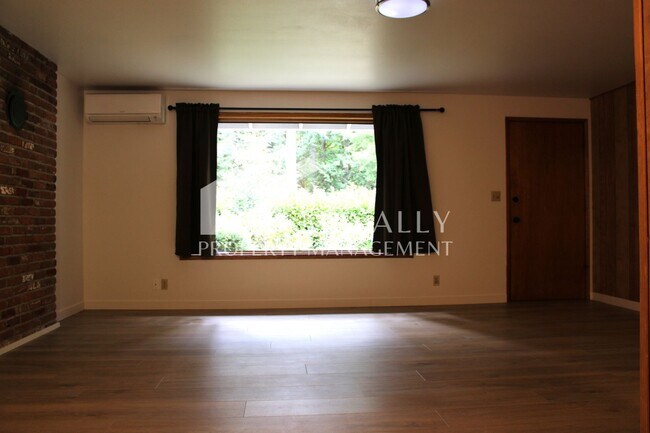 Foto del edificio - 9313 36th St NW