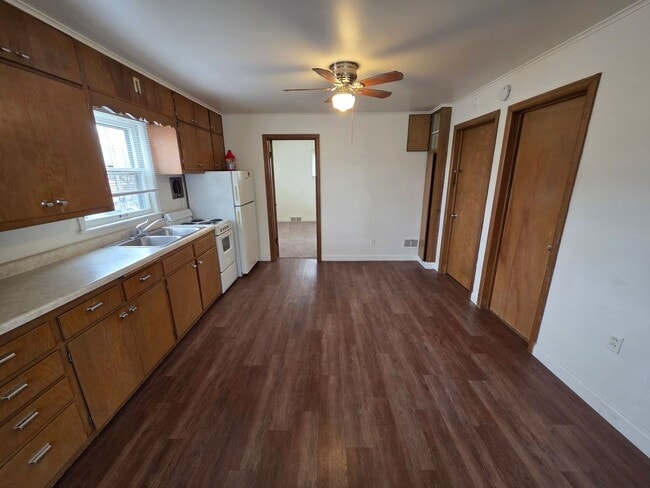 Foto del edificio - 433-435 S Van Buren Street