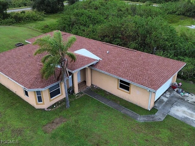 Foto del edificio - 428 Chamonix Ave S