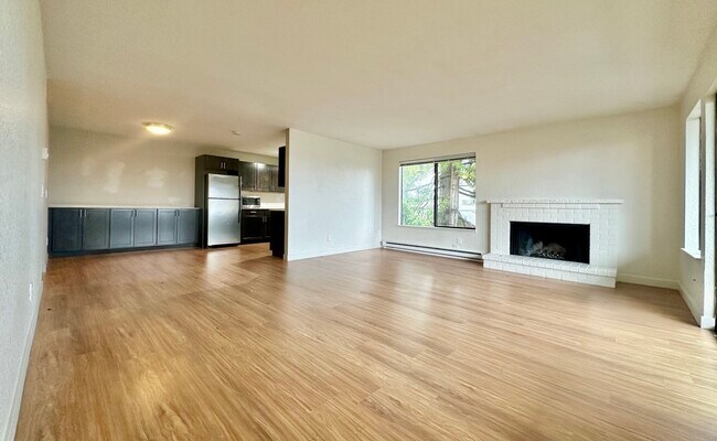 Foto del edificio - 4900 Fremont Ave N