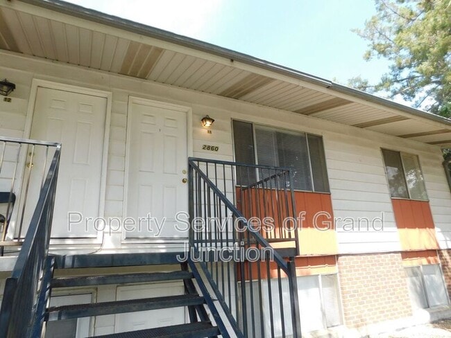 Foto del edificio - 2860 Elm Cir
