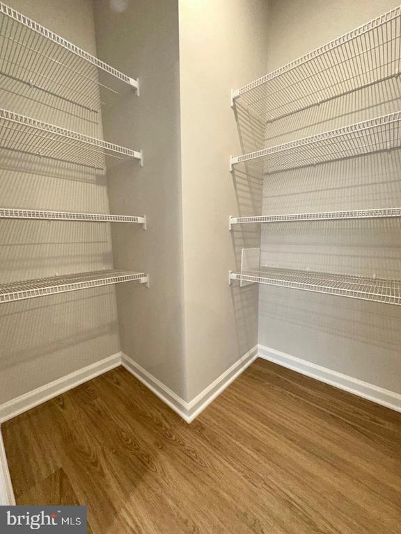 Foto del edificio - 36 Patterson Rd