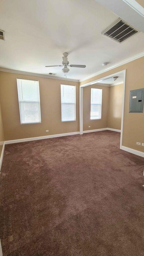 Foto principal - 1 bedroom in Chicago IL 60614