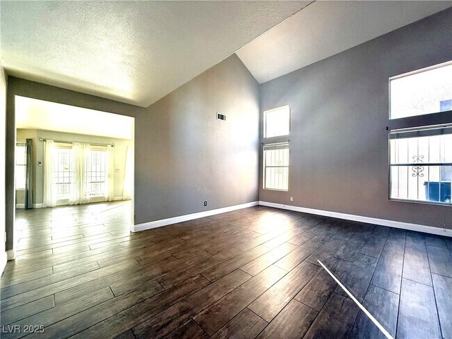 Building Photo - 3745 Bossa Nova Dr