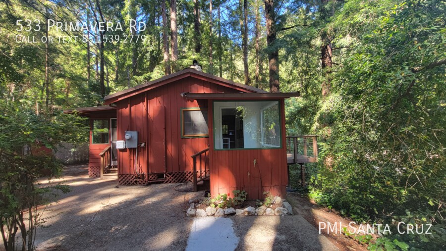 Foto principal - Cozy Cottage with Deck and Redwood and Riv...