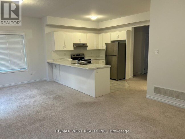 Building Photo - 24 Dewberry Dr