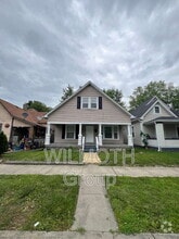 Building Photo - 733 Haugh St