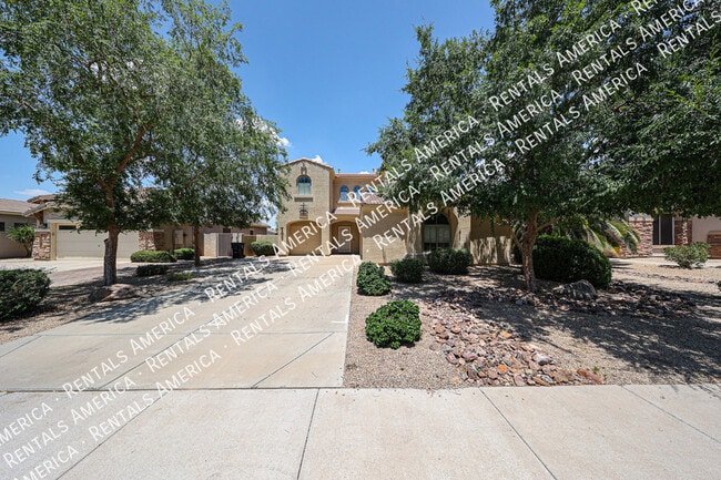 Building Photo - 3382 E Roadrunner Dr