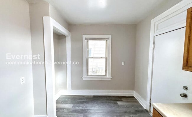 Building Photo - 2545 Sullivant Ave