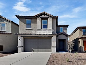 Building Photo - 6544 E Paseo Alga
