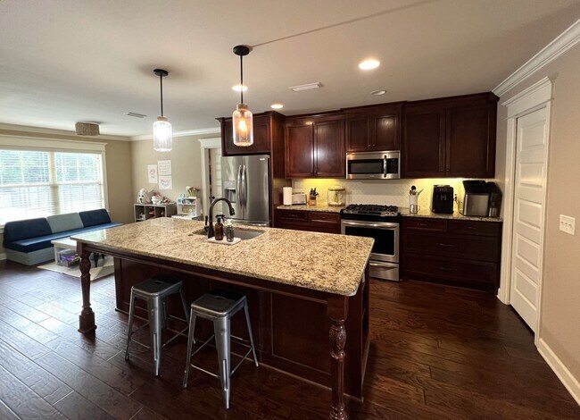 Foto del edificio - Legacy Farms!