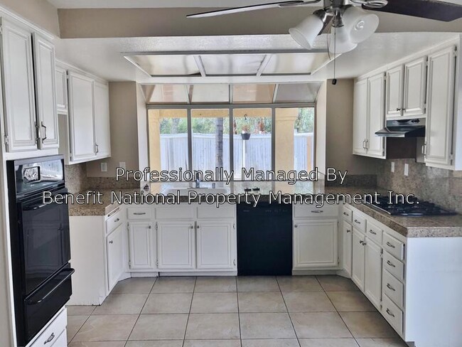 Building Photo - 39340 Calle San Clemente
