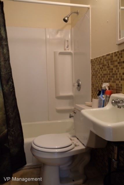 Building Photo - 3 br, 1 bath Apartment - 41-43 High St
