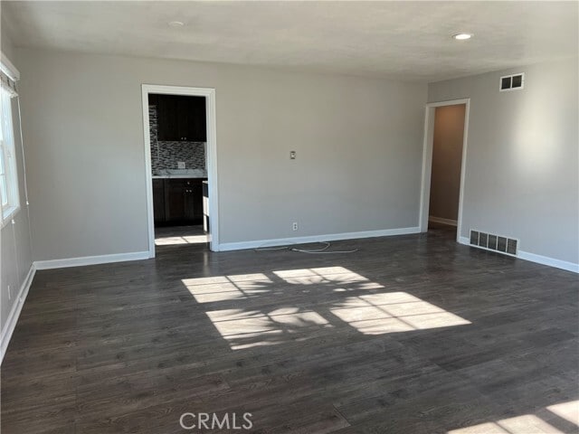 Building Photo - 1023 W Arbor Way