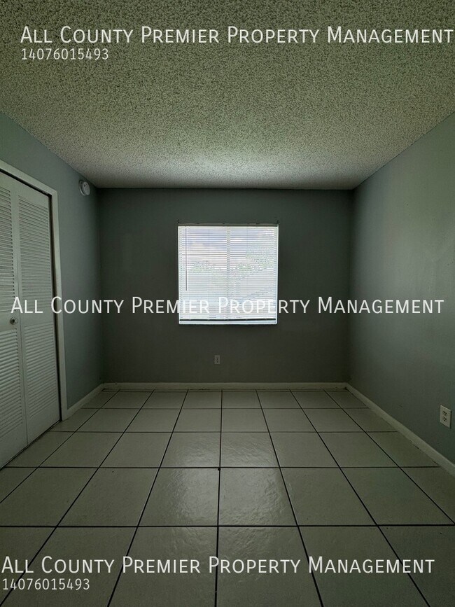 Building Photo - Nice 2 Bedroom 2 Bath Condo! Alhambra Comm...