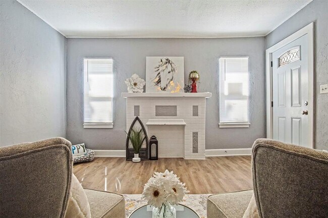 Foto del edificio - 1704 Cairo Ave