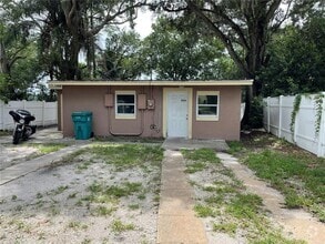 Building Photo - 414 Sunset Dr