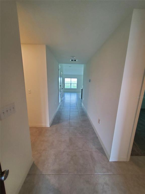 Building Photo - 2058 Ficus St