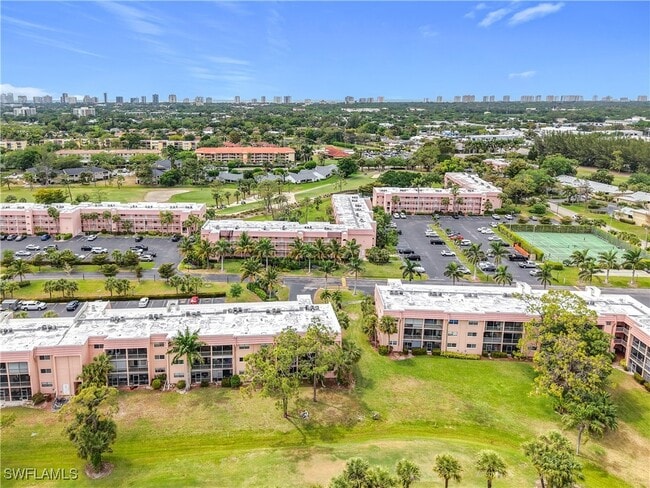 Foto del edificio - 150 Turtle Lake Ct