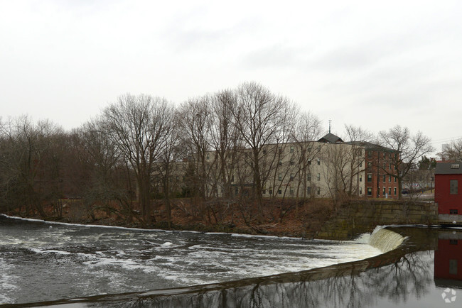 Building Photo - Blackstone Falls