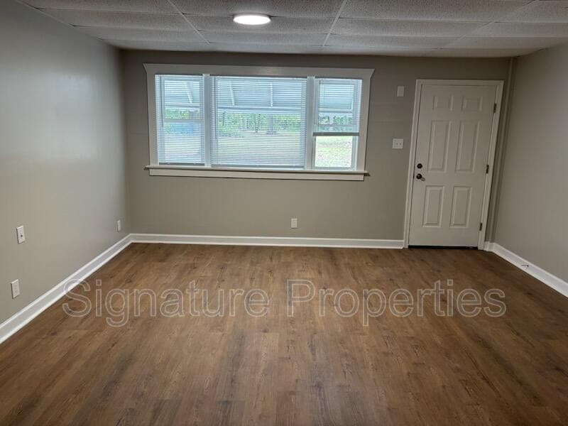 Foto principal - 773 Long Point Rd
