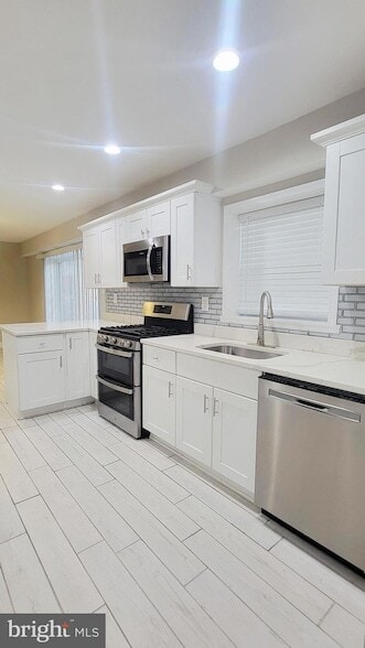 Building Photo - 12400 Shadow Ln