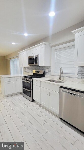 Foto del edificio - 12400 Shadow Ln