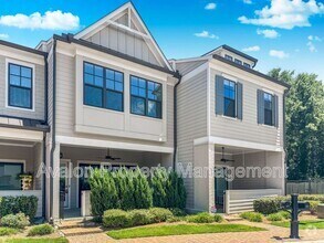 Building Photo - 677 Stickley Oak Way