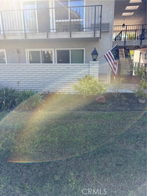 Foto principal - 2298 Via Puerta