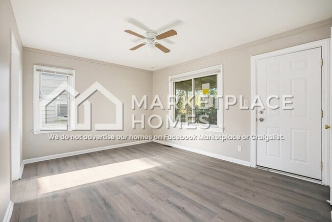 Foto del edificio - 21412 Waltham Rd
