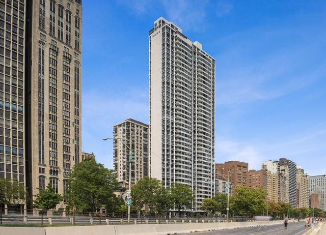 Building Photo - 1300 N Lake Shore Dr