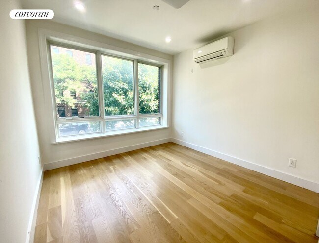 Foto del edificio - 226 Hart St