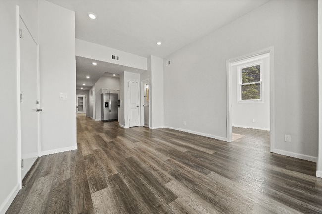 Photo - 890 Clinton Springs Ave Apartment