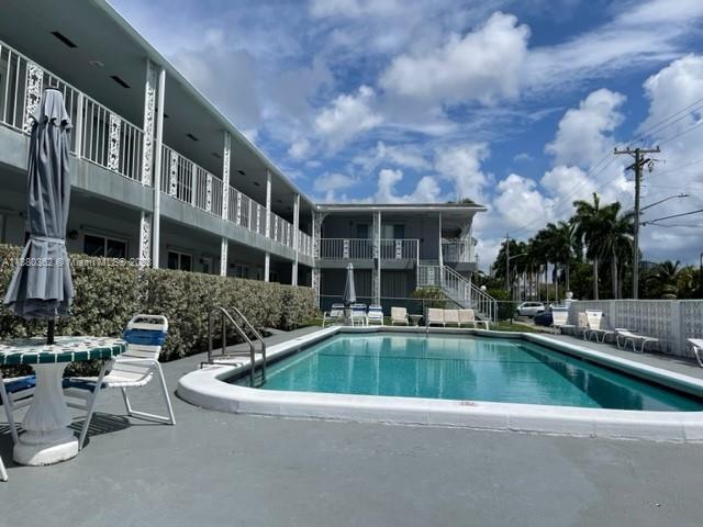 Foto del edificio - 630 Layne Blvd