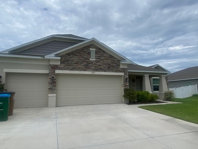 Building Photo - 1733 SW 38th Ln
