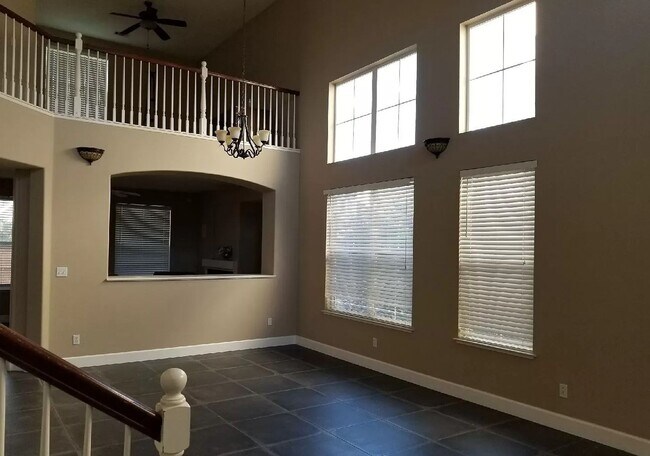 Building Photo - 4109 Spring Mountain Ct