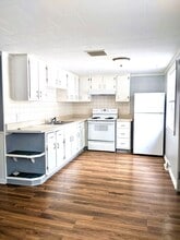 Building Photo - 2506-2510 Oriole Ln