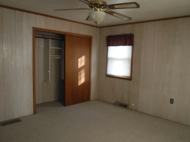 Foto del edificio - 4503 Maxwell Rd