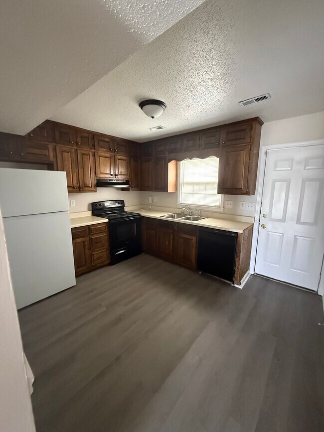 Foto del edificio - Platinum House LLC