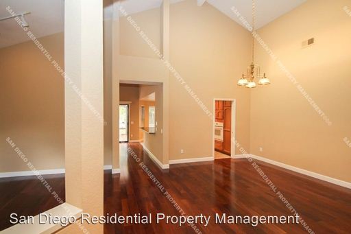 Building Photo - 15518 Caldas de Reyes
