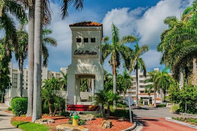 Building Photo - 6085 Bahia Del Mar Cir N