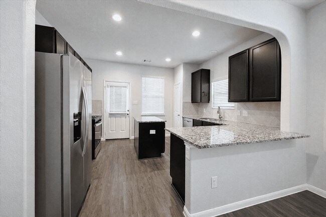 Building Photo - 3515 Cannon Dr