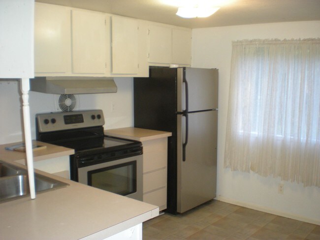 Building Photo - 7704 Atchinson Dr SE