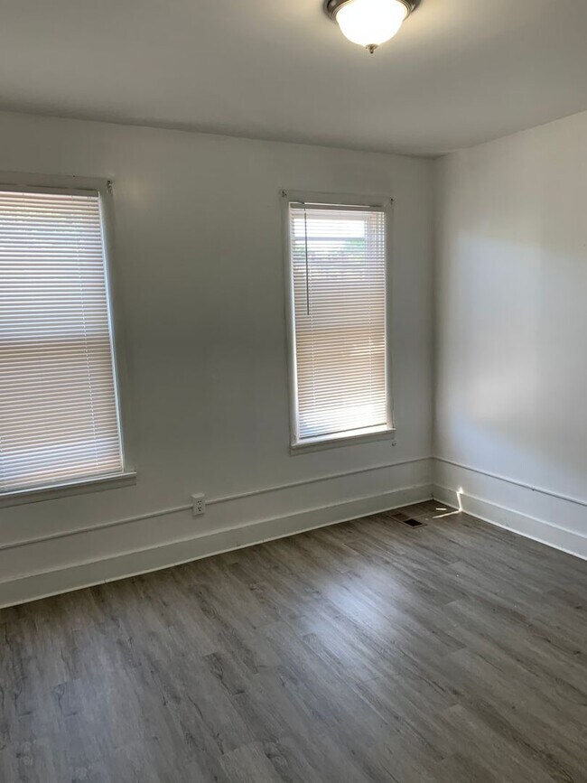Foto del edificio - Newly Renovated 3 Bedroom House