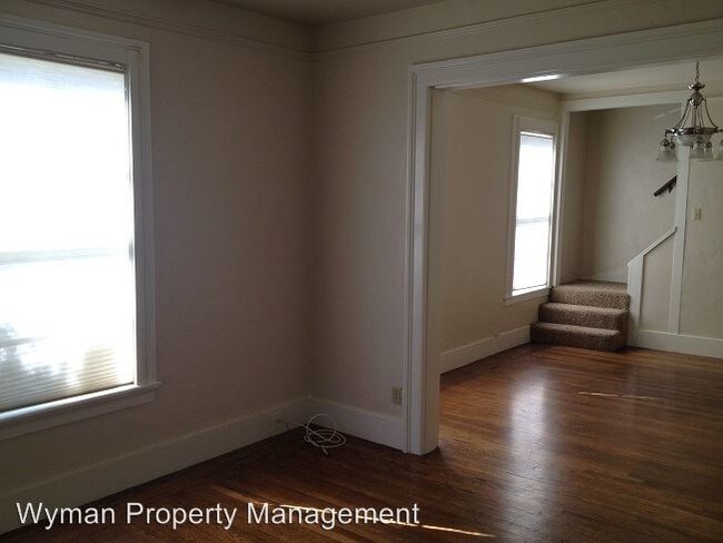 Foto del edificio - 1570 Oak St