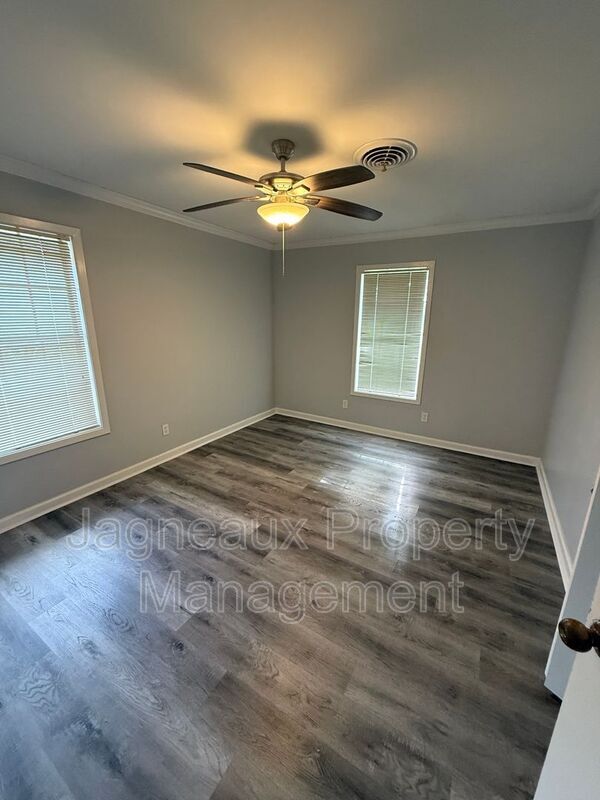 Foto del edificio - 2615 Blackwell St