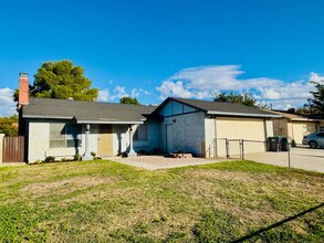 Building Photo - 43214 Archwood Way Building Photo - 43214 Archwood Way